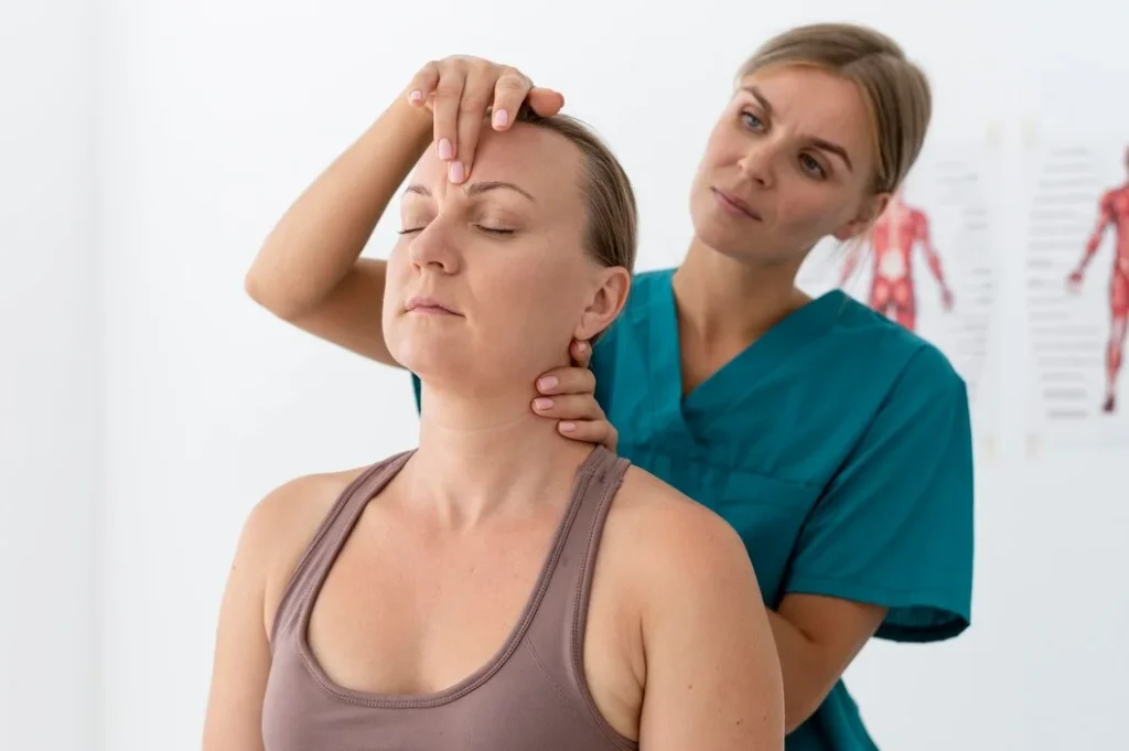 neck pain doctor near me