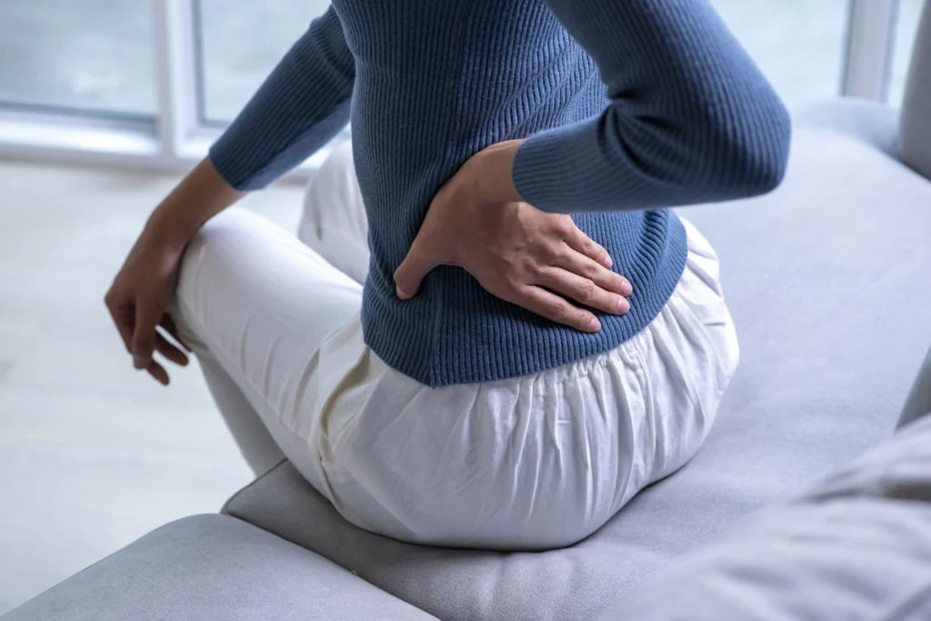 doctor for hip pain near me